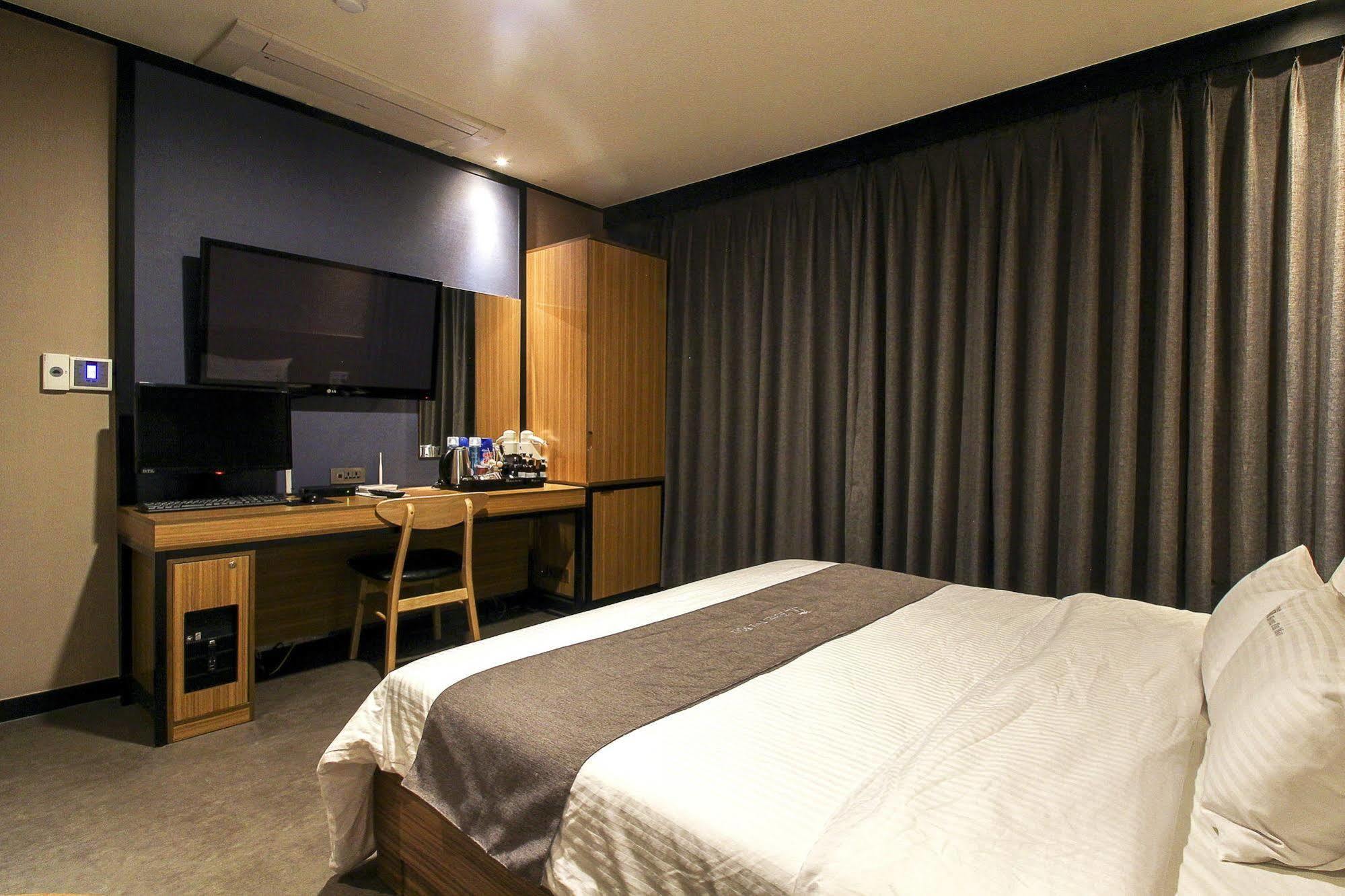 Hotel The May Busan Exteriör bild